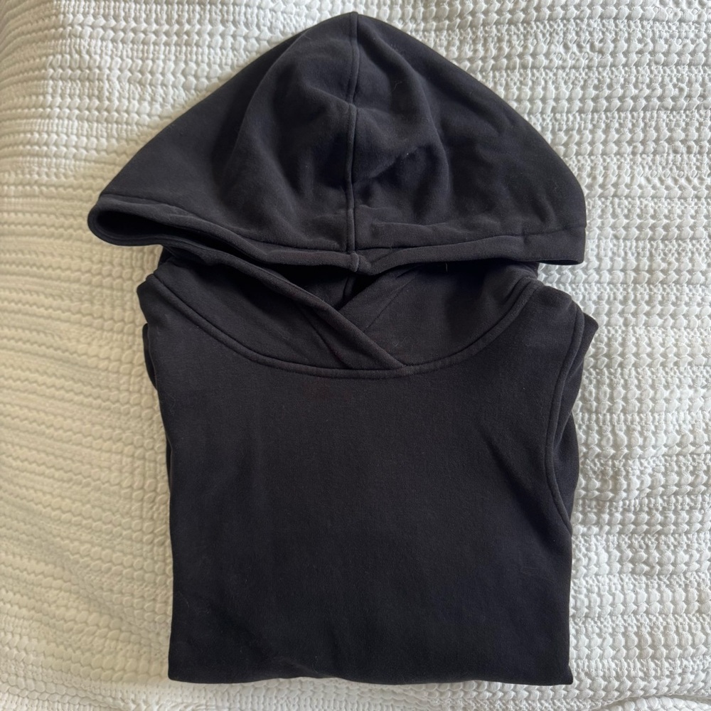 Lululemon Women’s Love Sweatshirt